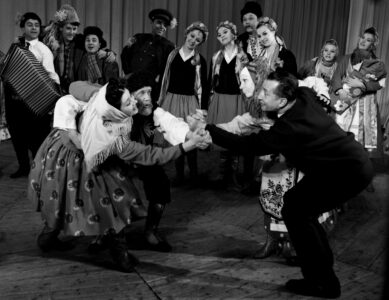 Історія Національного заслуженого академічногоансамблю танцю України імені Павла Вірського