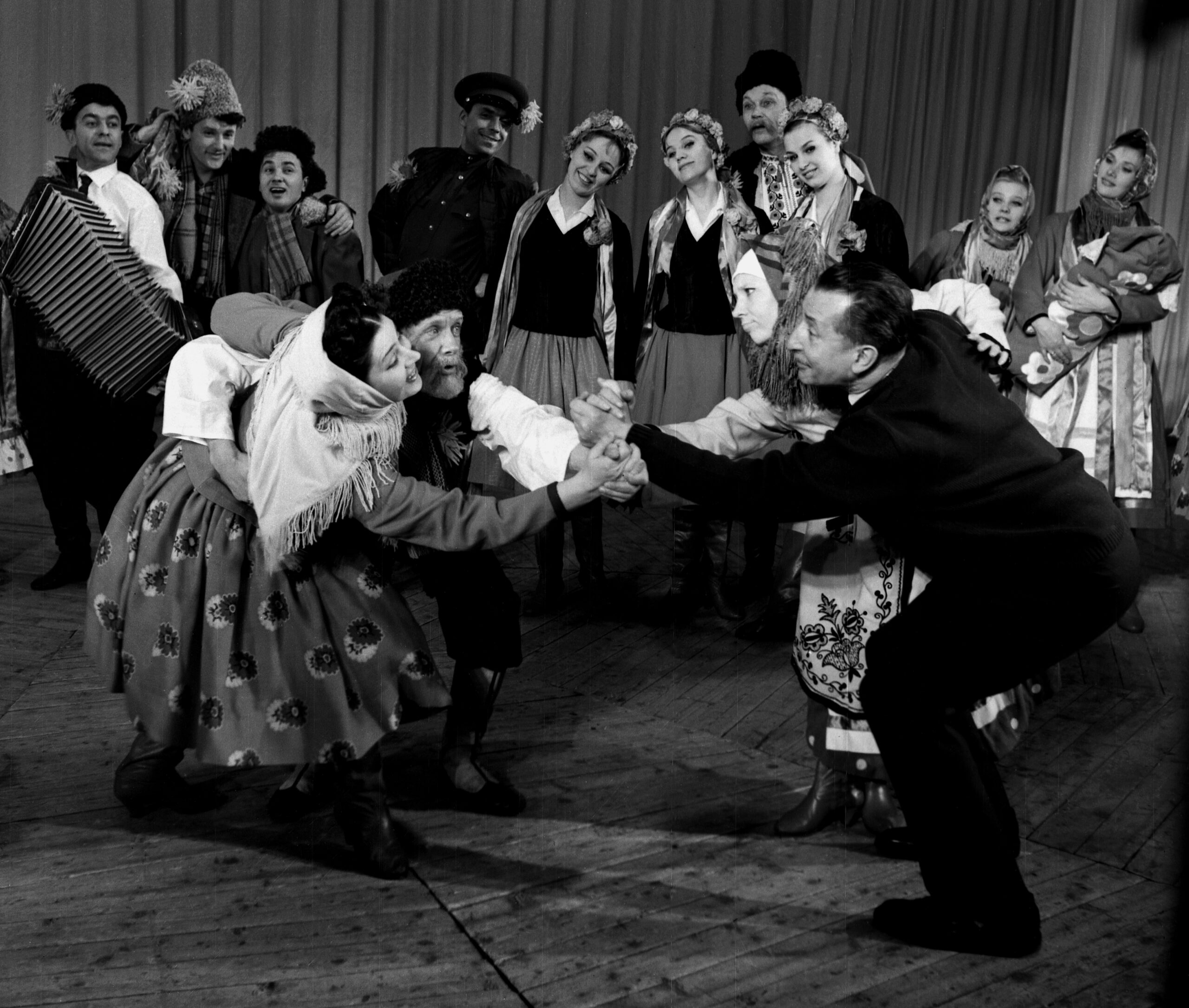 Історія Національного заслуженого академічногоансамблю танцю України імені Павла Вірського